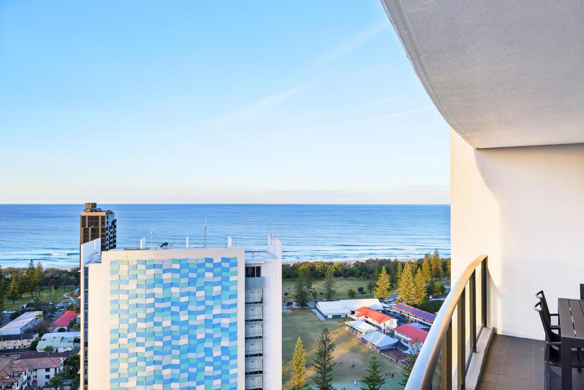 Ocean View 3-Bed With Gym, Pool, Sauna & Parking Голд-Кост Екстер'єр фото